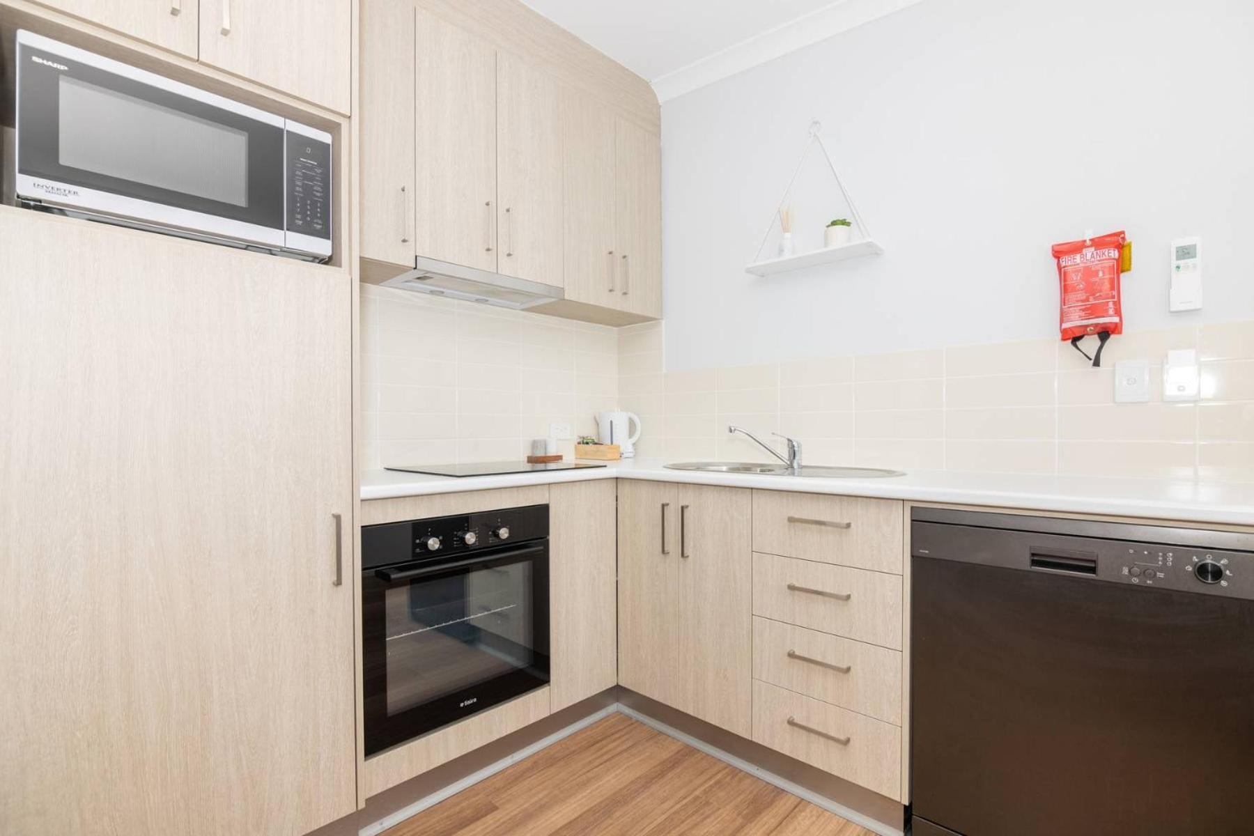 Jurien Bay Motel Apartments Buitenkant foto